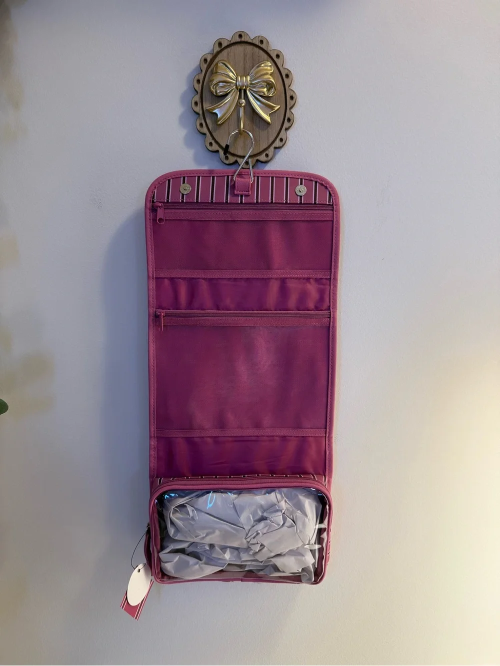 NWT Tender Love + Carry Hanging Roll-Up Toiletry Bag in Pink Striped Pattern